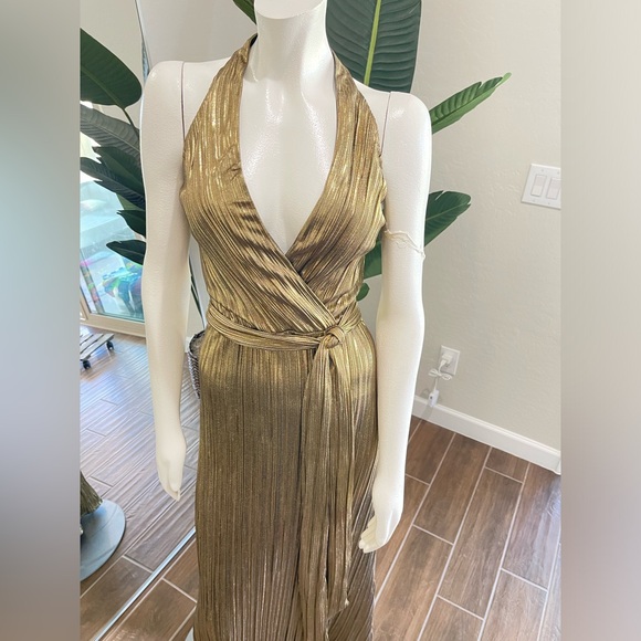 GOLD METALLIC FORMAL DRESS SZ 4 - Picture 2 of 8